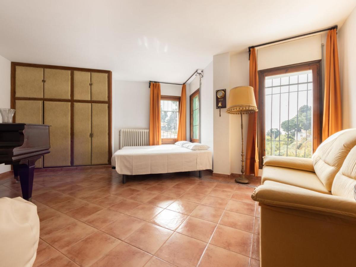 Holiday Home Alexandra By Interhome Villafortuny Exterior foto